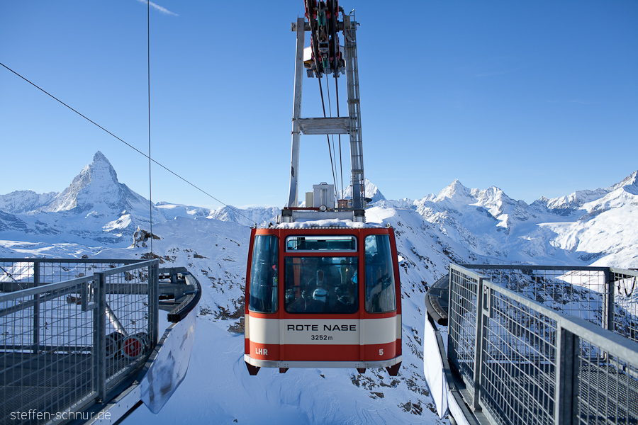 cable car
 mountain
 Matterhorn
 red nose
 Switzerland
 Wallis
 winter
