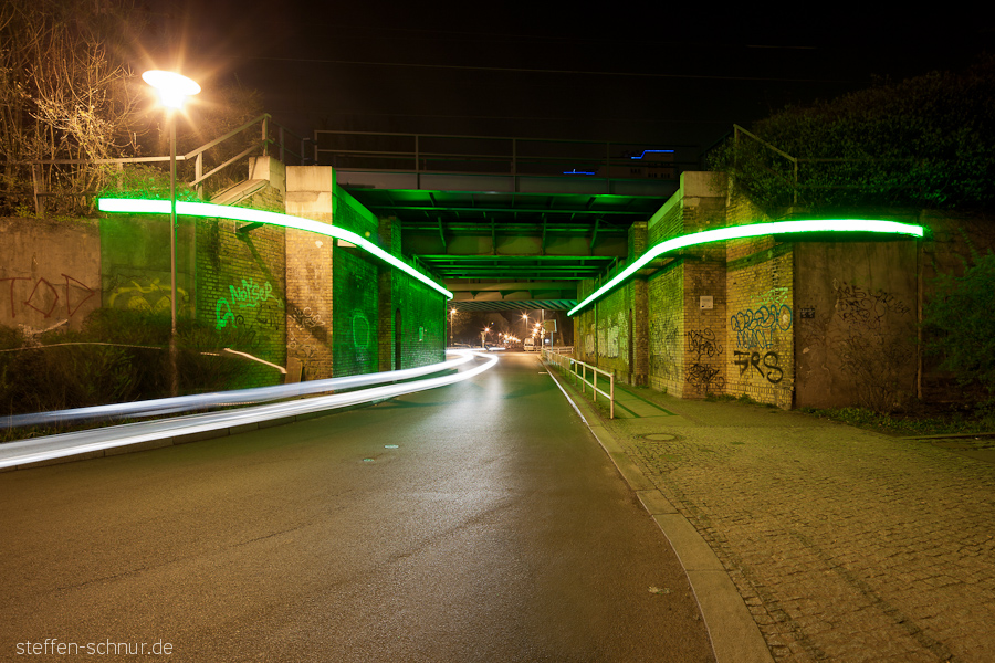 Pfarrstr.
 Lichtenberg
 Berlin
 Germany
 The green way
 long Exposure
 light line
