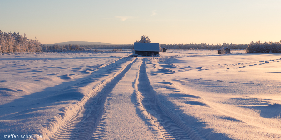 snow
 Lapland
 Finland
 cottage
 way
 winter
