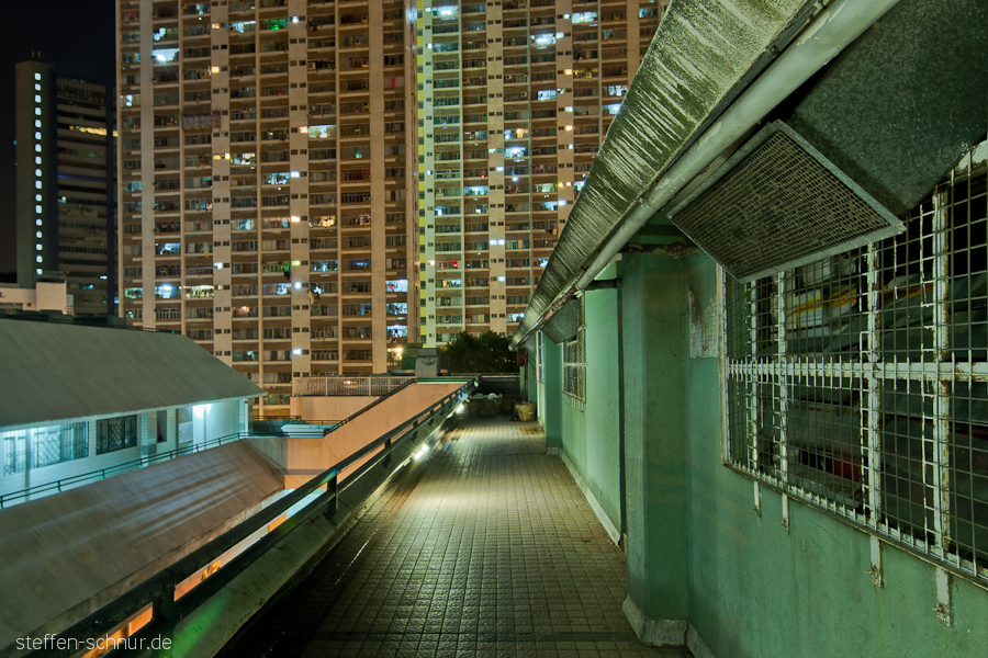 air conditioning
 Hong Kong
 China
 fusion from exposure bracketing
 houses
