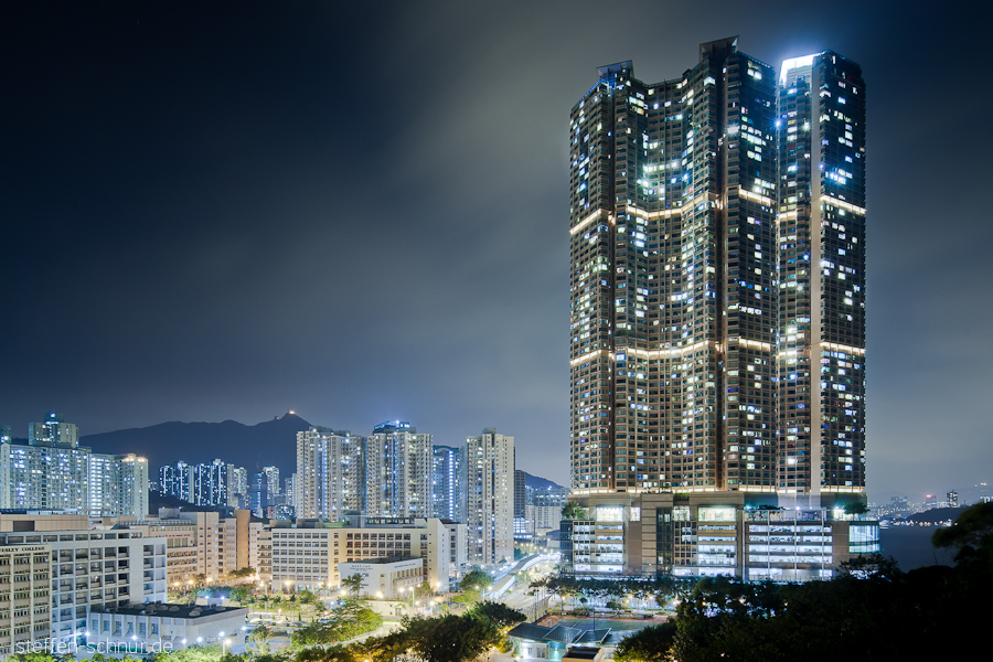 Hong Kong
 China
 fusion from exposure bracketing
 panorama view
 block of flats
 apartment house
