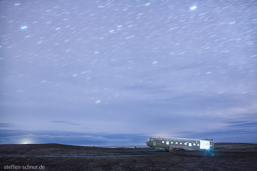 airplane
 Iceland
 long Exposure
 night
 stars
 illuminated
