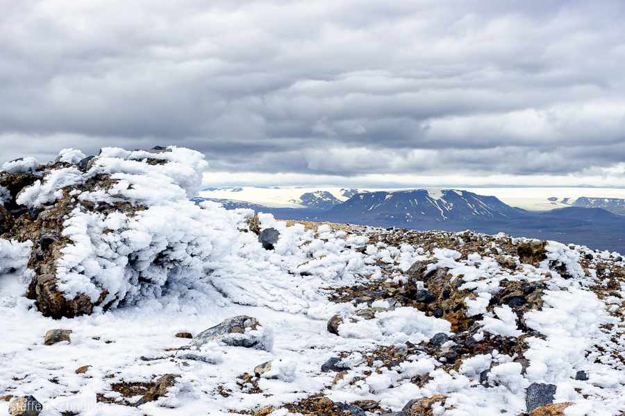 snow
 mountain
 Iceland
 summit
