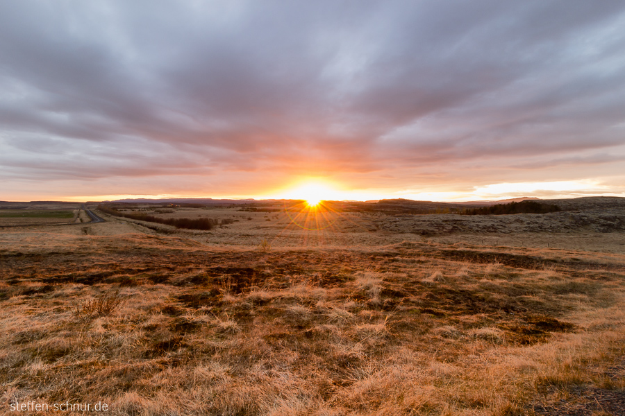sunset
 Iceland
 landscape
 sun
 clouds
