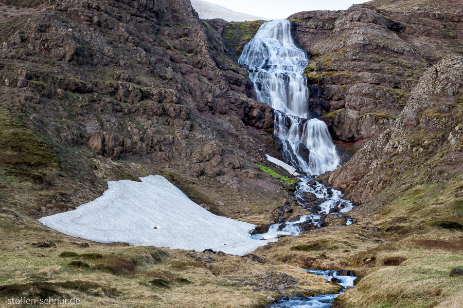 snow
 mountain
 Western Region
 Iceland
 waterfall
