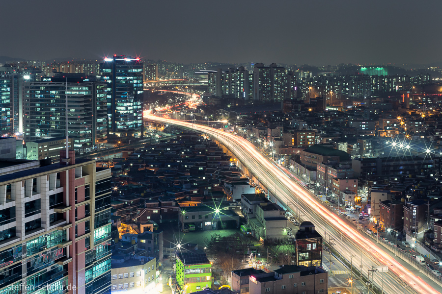 city skyline
 Seoul
 South Korea
 metropolis
 night
 street

