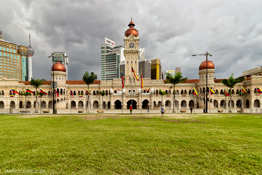 Dataran Merdeka
 Merdeka Square
 Kuala Lumpur
 Malaysia
 clock
 meadow
 clouds
