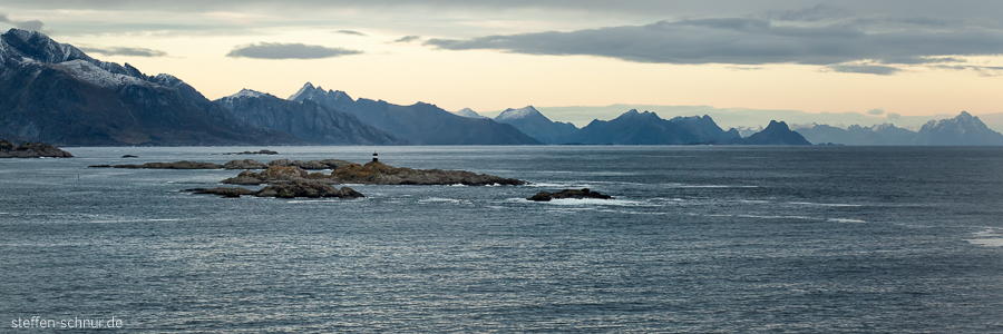 rock
 island
 coast
 Lofoten
 sea
 Norway
 panorama view
