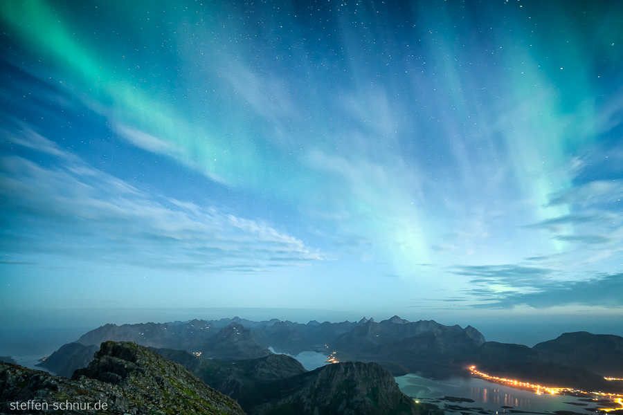 aurora borealis
 mountains
 panoramic view
 Flakstadøy
 Lofoten
 night
 Northern lights
